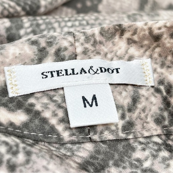 STELLA & DOT Women’s Brown Snake Print LADY BOSS Bow Front Long Sleeve Blouse M - Picture 7 of 8